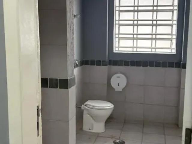 Sobrado para aluguel com 572 metros quadrados com 3 quartos em Pacaembu São Paulo SP