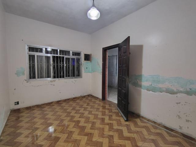 Sobrado para locação no Jardim Santa Helena