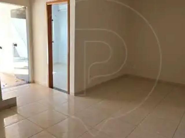 Sobrado para Locação em Caldas Novas, Serrinha, 3 dormitórios, 1 suíte, 2 banheiros, 2 vagas