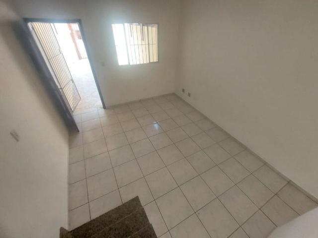 Sobrado para Locação 2 Quartos, 2 Vagas, 40M², Itaquera, São Paulo SP