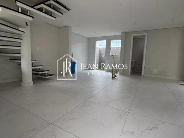 Sobrado para venda, 3 quarto s, Boqueirão, Curitiba