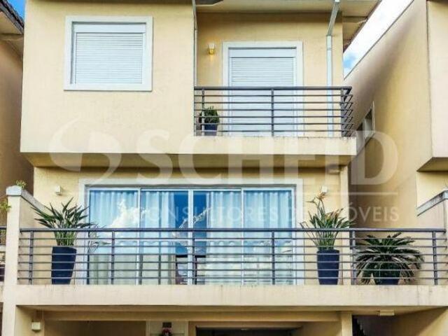 Sobrado para venda 3 suítes 3 vagas Bolsão de Interlagos