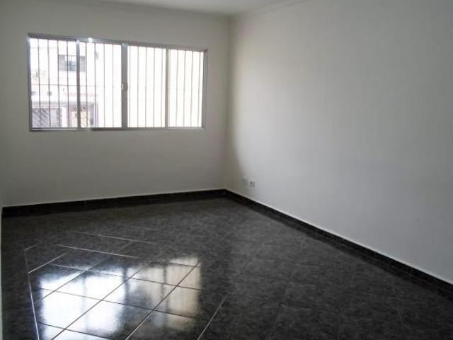 Sobrado para Venda, 157mts, no Ipiranga, 3 dormitórios sendo 02 suites, 3 vagas e quintal