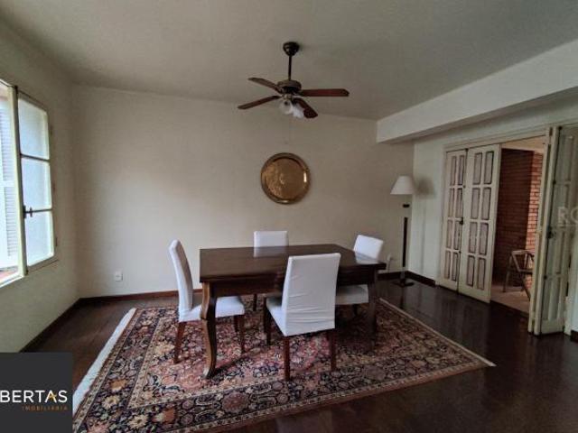 Sobrado para Venda 345m², 4 dormitórios, sendo 2 suites, 2 vagas Independênc