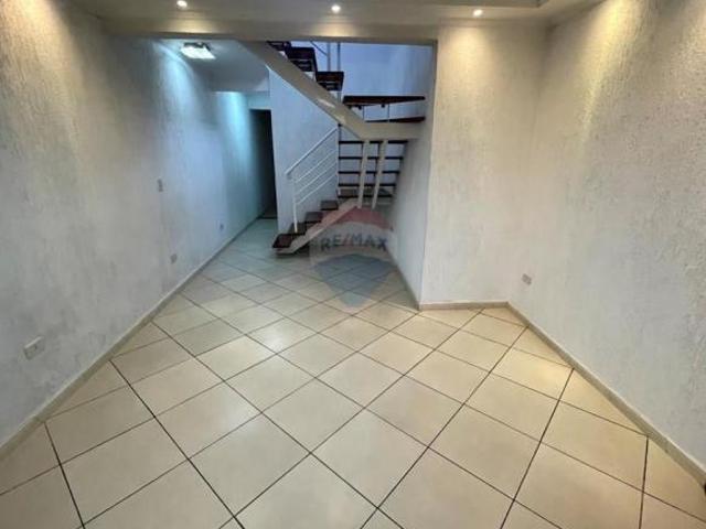 Sobrado para venda com 149,85 m² com 3 dormitórios sendo 1 suíte no Jardim Marica em Mogi das Cruzes