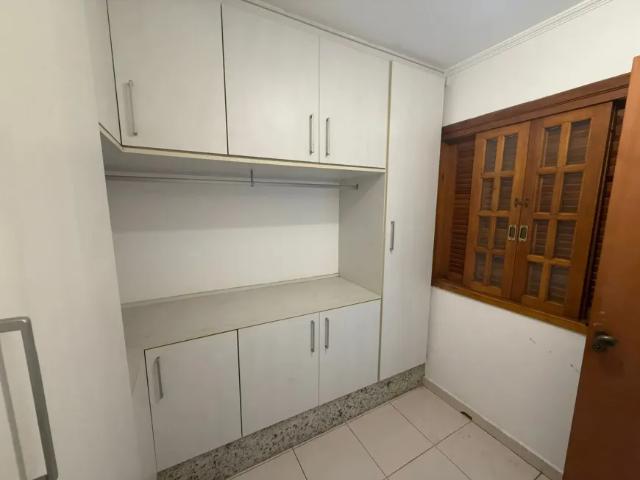 Sobrado para venda com 250 metros quadrados com 4 quartos em Cidade São Francisco São Paulo SP