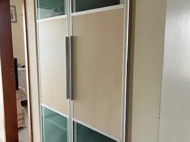 Sobrado para venda com 290 metros quadrados com 4 quartos
