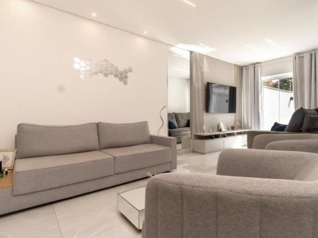 Sobrado para venda com 2 quartos, 114m²