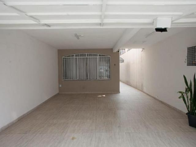 Sobrado para venda com 3 quartos, 104m²