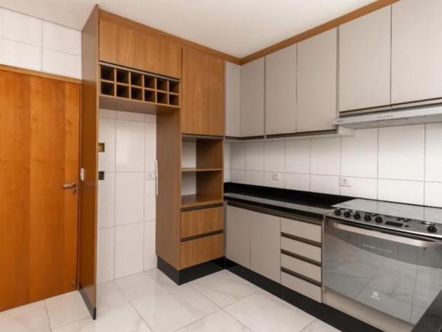 Sobrado para venda com 3 quartos, 107m²