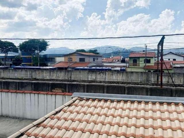 Sobrado para venda com 3 quartos, 200m²