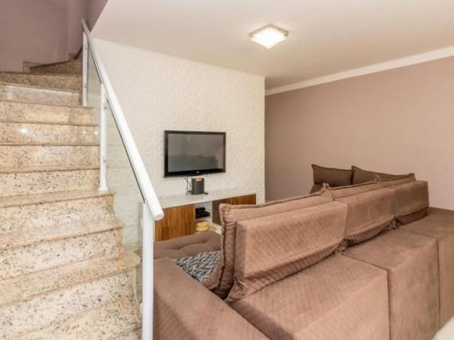 Sobrado para venda com 3 quartos, sendo 1 suíte, 166m²
