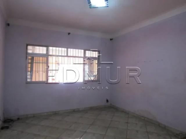 Sobrado para venda com 420.3m² no bairro Vila Palmares com 3 quartos e 4 vagas. Santo André, SP