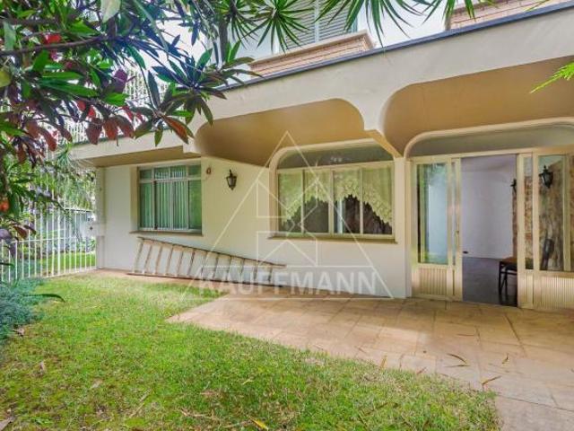 Sobrado para venda e Locação Vila Mariana com 4 Dormitórios, 2 Suítes, 5 Vagas e 389m² Á.C