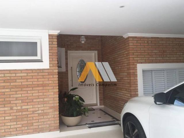 Sobrado para venda em Condomínio Granja Olga Ii de 400.00m² com 5 Quartos, 5 Suites e 4 Garagens