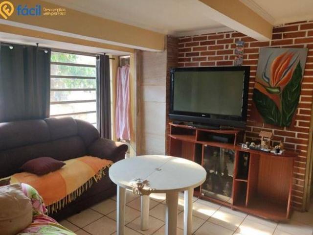 Sobrado para venda em Centro de 367.00m² com 4 Quartos, 1 Suite e 4 Garagens