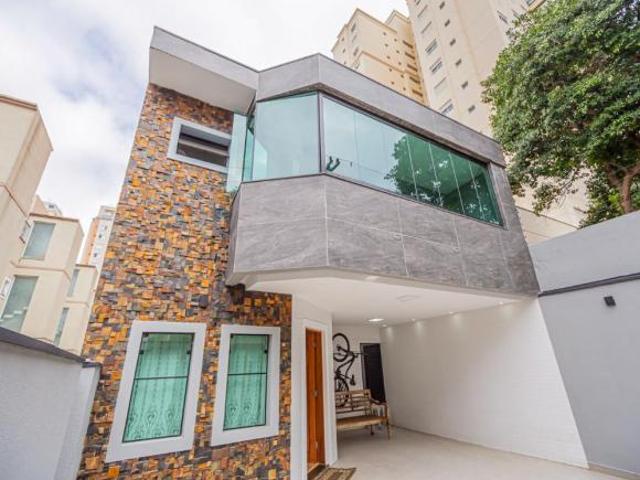Sobrado para venda em Chácara Inglesa com 5 quartos, sendo 1 suíte, 285m²