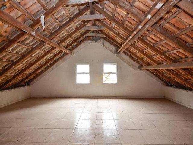 Sobrado para venda em Cristo Rei de 117.00m² com 3 Quartos e 2 Garagens