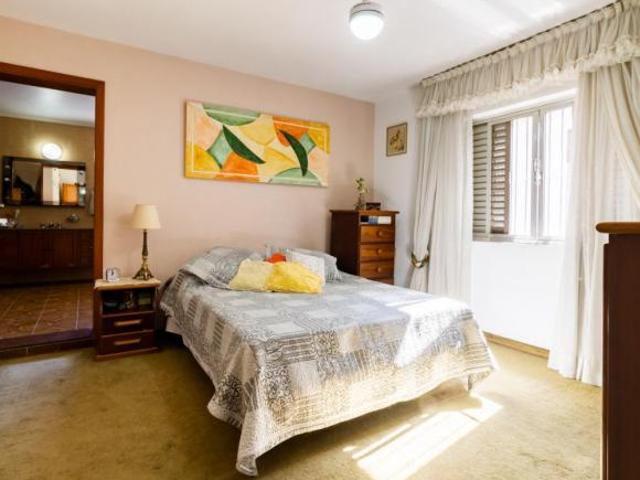 Sobrado para venda em Alto Da Lapa com 3 quartos, sendo 1 suíte, 240m²