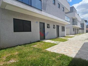 Sobrado para venda em Boqueirão de 126.00m² com 3 Quartos, 1 Suite e 2 Garagens