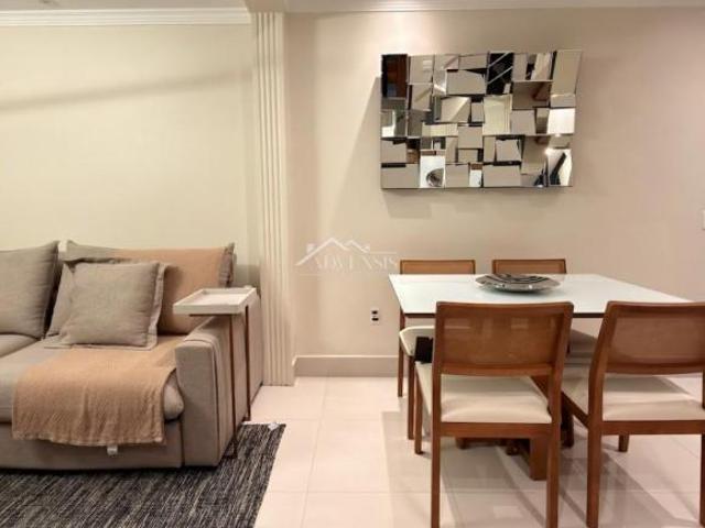 Sobrado para venda em Batistini de 276.00m² com 4 Quartos, 1 Suite e 2 Garagens