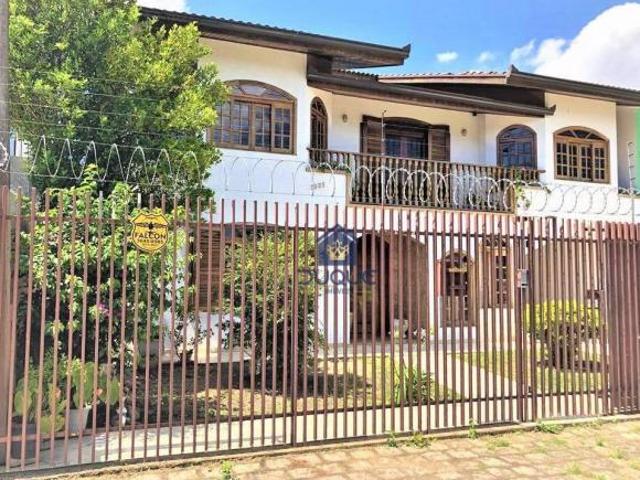 Sobrado para venda em Guaíra de 390.00m² com 4 Quartos, 2 Suites e 6 Garagens