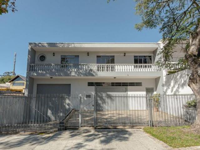 Sobrado para venda em Fanny de 332.00m² com 4 Quartos, 2 Suites e 20 Garagens