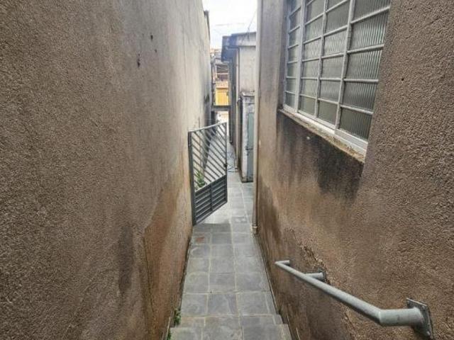 Sobrado para venda em Itaquera de 201.00m² com 3 Quartos, 1 Suite e 2 Garagens