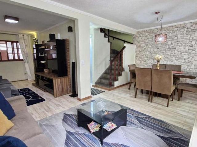 Sobrado para venda em Jaçanã com 4 quartos, sendo 1 suíte, 142m²