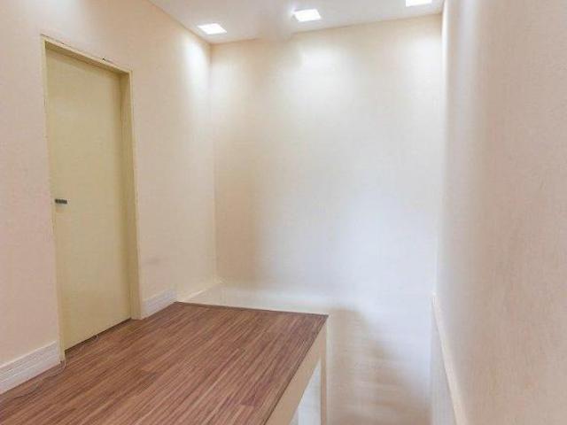 Sobrado para venda em Jardim Cris de 220.00m² com 2 Quartos e 2 Suites