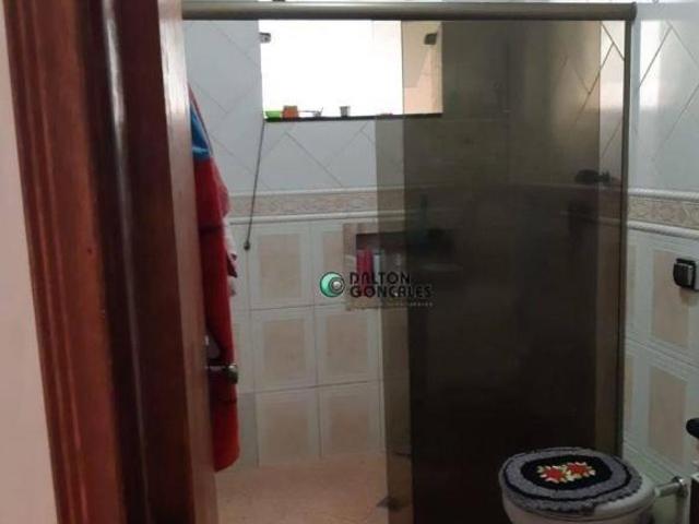 Sobrado para venda em Jardim Hubert de 160.00m² com 3 Quartos