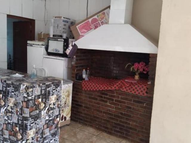 Sobrado para venda em Jardim Hikari de 166.59m² com 5 Quartos e 2 Garagens