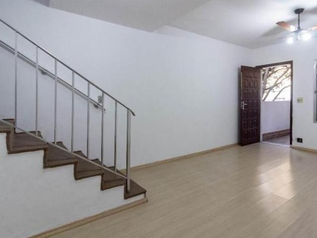 Sobrado para venda em Jardim Vera Cruz com 3 quartos, sendo 1 suíte, 130m²