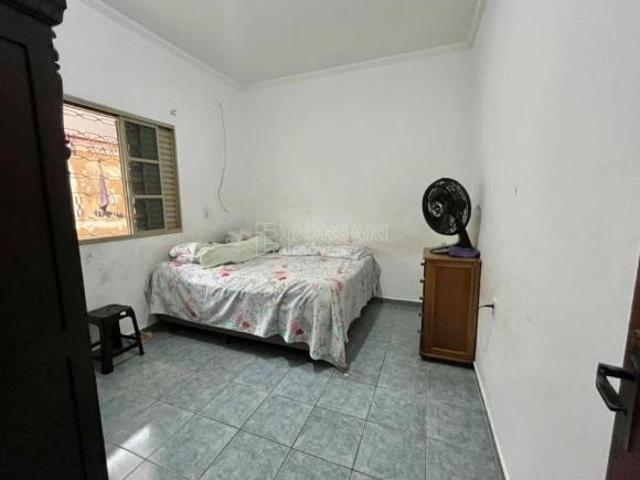Sobrado para venda em Luiz Ometo de 154.00m² com 3 Quartos, 1 Suite e 2 Garagens