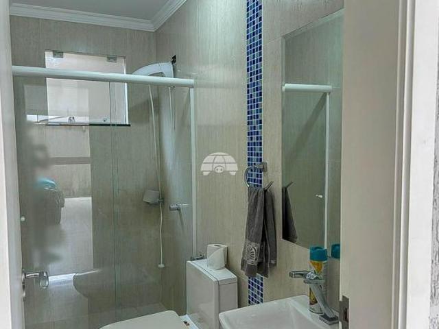 Sobrado para venda em São Pedro de 278.00m² com 4 Quartos e 2 Suites