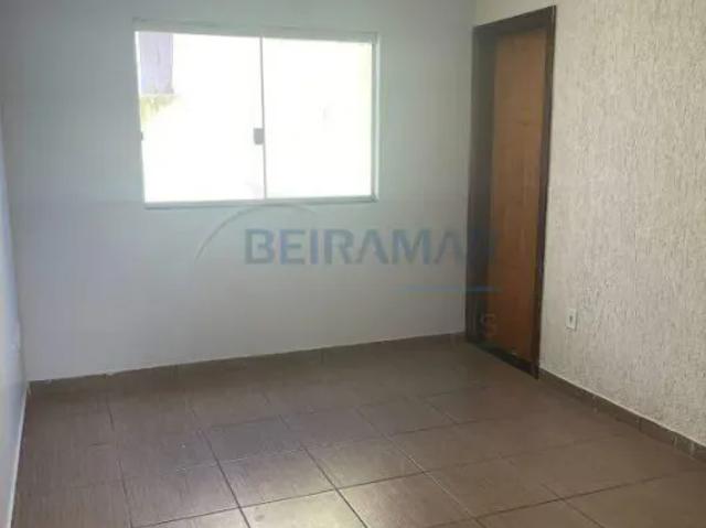 Sobrado para Venda em Samambaia sul com Sobrado 4 quartos, 189 m²