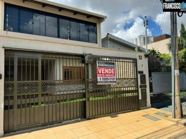 Sobrado para venda em Setor Coimbra, Goiânia