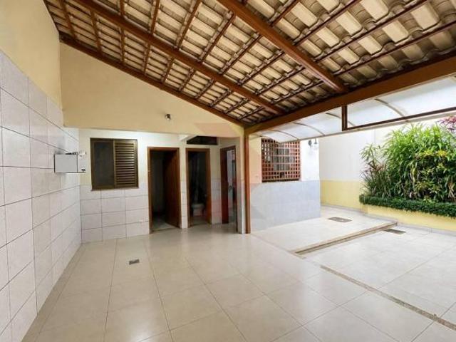 Sobrado para venda em Setor Nova Suiça, Goiânia