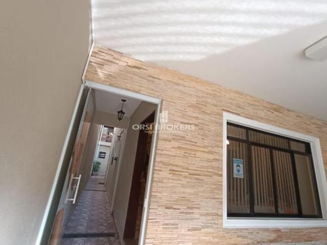 Sobrado para venda em Parque Pinheiros de 222.00m² com 3 Quartos e 2 Garagens