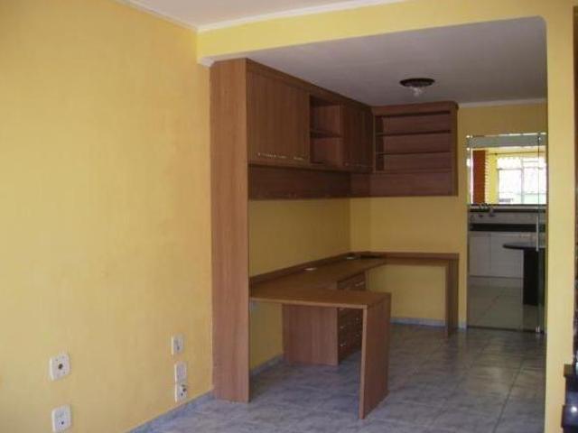 Sobrado para venda em Penha De França de 139.00m² com 2 Quartos, 2 Suites e 3 Garagens