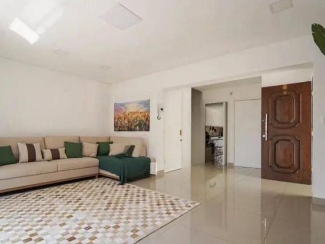 Sobrado para venda em Perdizes com 3 quartos, sendo 3 suítes, 195m²