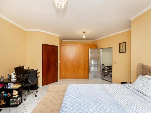 Sobrado para venda em Perus com 3 quartos, sendo 1 suíte, 186m²