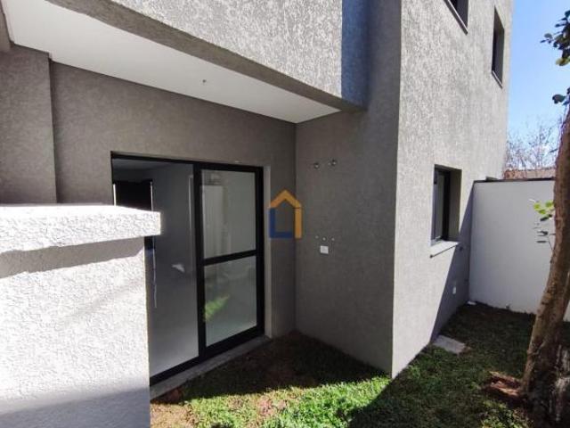 Sobrado para venda em Uberaba de 114.00m² com 2 Quartos, 1 Suite e 1 Garagem