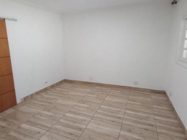 Sobrado para venda em Vila Curuçá de 200.00m² com 3 Quartos, 1 Suite e 2 Garagens