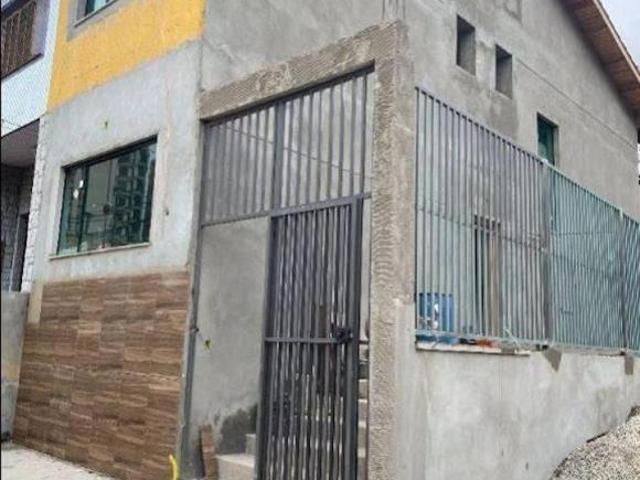 Sobrado para venda em Vila Galvão de 160.00m² com 2 Quartos, 1 Suite e 1 Garagem