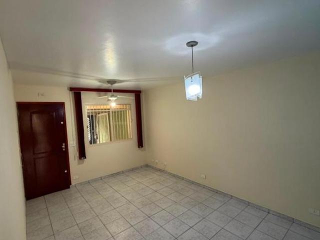 Sobrado para venda em Vila Guedes com 3 quartos, 79m²