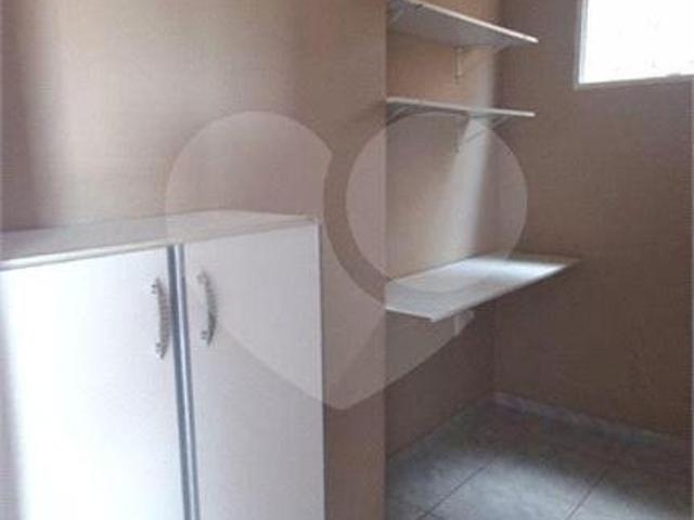 Sobrado para venda em Vila Joaquina de 210.00m² com 3 Quartos, 1 Suite e 2 Garagens
