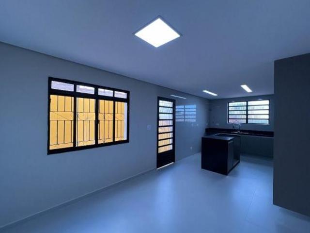 Sobrado para venda em Vila Maria Alta com 3 quartos, sendo 1 suíte, 205m²