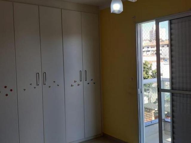 Sobrado para venda em Vila Marieta de 176.00m² com 3 Quartos, 1 Suite e 2 Garagens