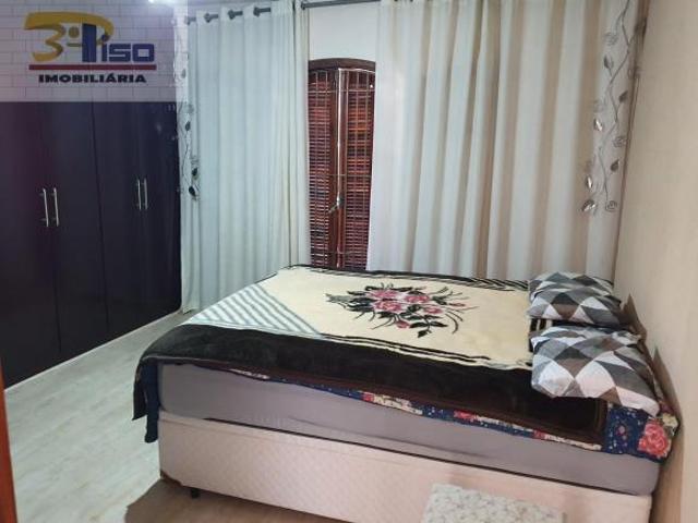 Sobrado para venda em Vila Ré de 200.00m² com 3 Quartos, 3 Suites e 2 Garagens